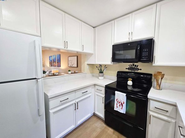 36913 Newark Blvd C, Newark CA 94560