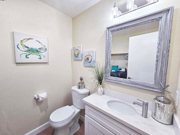 36913 Newark Blvd C, Newark CA 94560