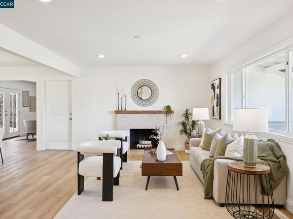 13 Anne Ct, Walnut Creek CA 94598
