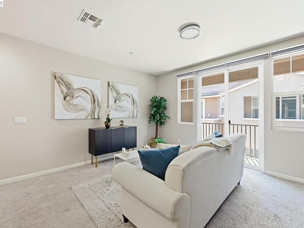 67 Bettencourt Way, Milpitas CA 95035