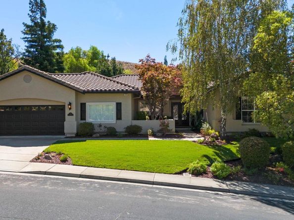 110 Forest Hill Dr, Clayton CA 94517