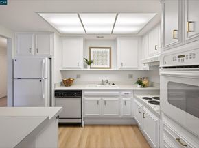 3410 Tice Creek Dr 2, Walnut Creek CA 94595