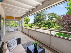 3410 Tice Creek Dr 2, Walnut Creek CA 94595