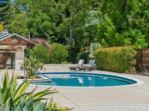 3646 Happy Valley Rd, Lafayette CA 94549