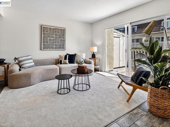 3399 Norton Way 8, Pleasanton CA 94566
