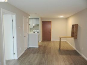 325 Valle Vista Ave 117, Hayward CA 94544