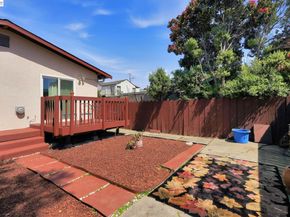 560 41St St, Richmond CA 94805