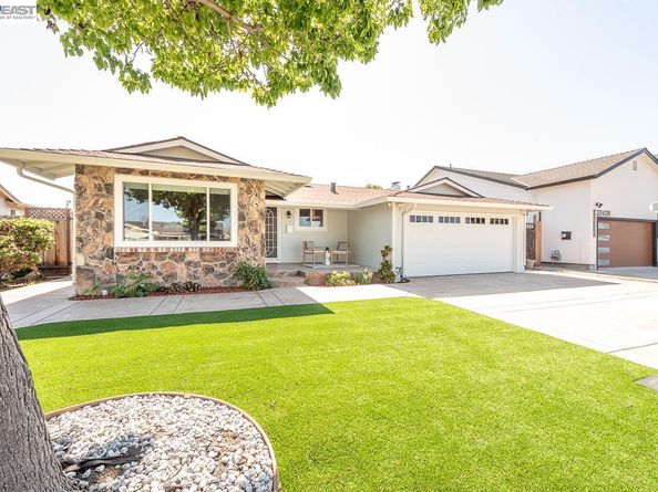 32432 Deborah Dr, Union City CA 94587
