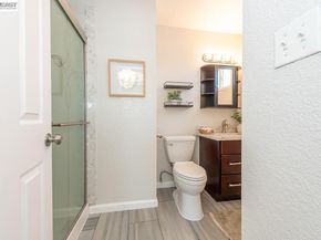 32432 Deborah Dr, Union City CA 94587