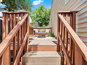 6914 Outlook Ave, Oakland CA 94605
