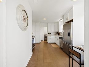 6914 Outlook Ave, Oakland CA 94605