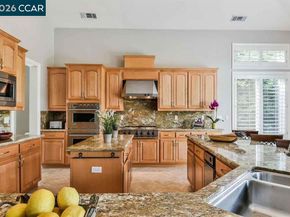 243 Lyndhurst Pl, San Ramon CA 94583
