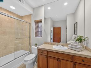 21 Live Oak Rd, Berkeley CA 94705
