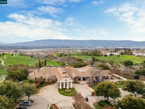 4999 Piper Glen Terrace, Dublin CA 94568