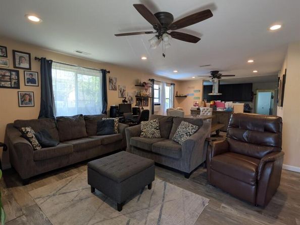 27422 Manon, Hayward CA 94544