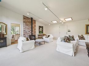 3814 Happy Valley Rd, Lafayette CA 94549