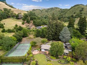 3814 Happy Valley Rd, Lafayette CA 94549