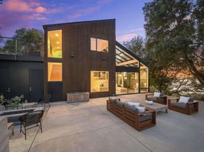 240 Tappan Ln, Orinda CA 94563