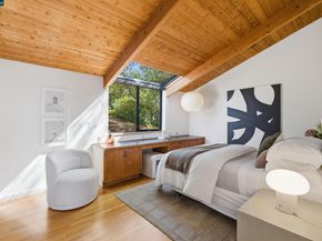 240 Tappan Ln, Orinda CA 94563