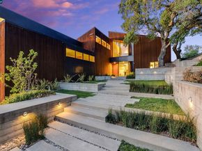 240 Tappan Ln, Orinda CA 94563
