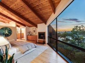 240 Tappan Ln, Orinda CA 94563