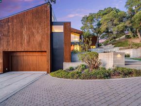 240 Tappan Ln, Orinda CA 94563