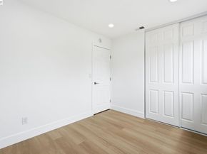 2 Knoll Ct, Hercules CA 94547