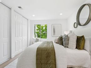 2 Knoll Ct, Hercules CA 94547