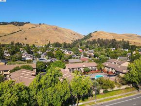 38759 Crane Ter, Fremont CA 94536