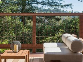 6874 Chambers Dr., Oakland CA 94611