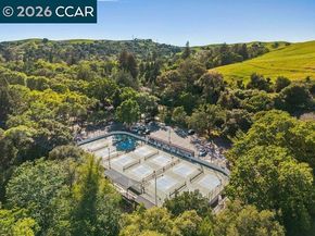 522 Florence Dr, Lafayette CA 94549