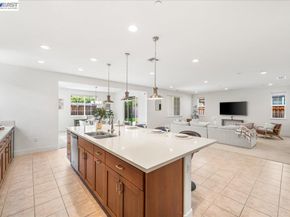 405 Wayland Loop, Livermore CA 94550