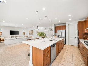 405 Wayland Loop, Livermore CA 94550