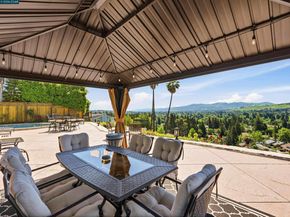 385 Paraiso Drive, Danville CA 94526