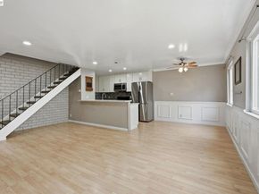 8185 Arroyo Dr 3, Pleasanton CA 94588