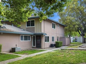 8185 Arroyo Dr 3, Pleasanton CA 94588