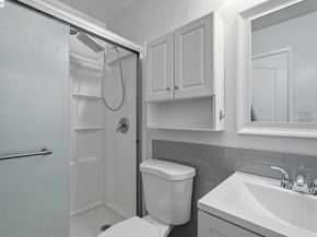 8185 Arroyo Dr 3, Pleasanton CA 94588