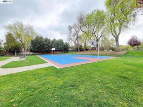 259 Birch Creek Dr, Pleasanton CA 94566