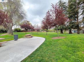 259 Birch Creek Dr, Pleasanton CA 94566