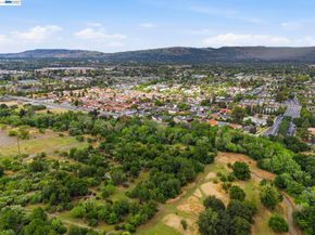1792 Bevin Brook Dr, San Jose CA 95112