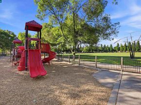 3240 Maguire Way 225, Dublin CA 94568