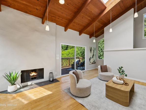 6643 Aitken Dr, Oakland CA 94611