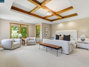 30 Greenwood Ct, Orinda CA 94563
