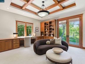 30 Greenwood Ct, Orinda CA 94563
