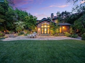 30 Greenwood Ct, Orinda CA 94563