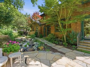 30 Greenwood Ct, Orinda CA 94563