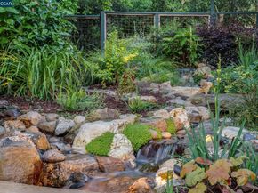 30 Greenwood Ct, Orinda CA 94563