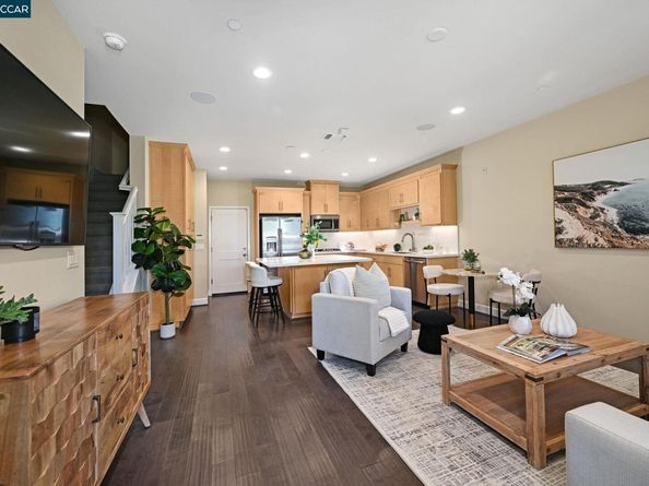 400 Persimmon Common 4, Livermore CA 94551