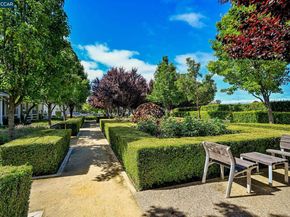 400 Persimmon Common 4, Livermore CA 94551