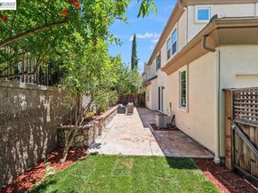 3373 Araldi Ln, Dublin CA 94568